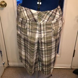 Spaceqirly Pattern Shorts size 22 NWOT